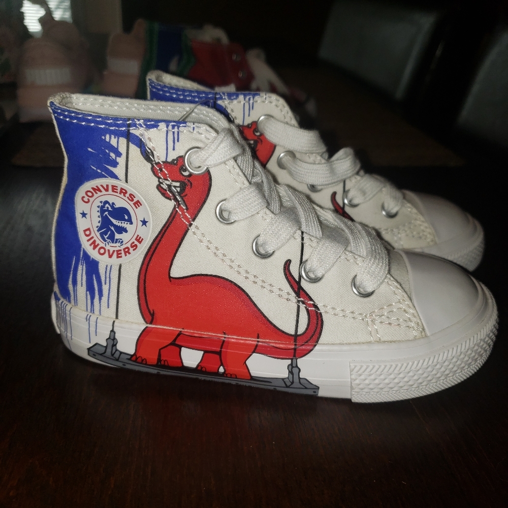Kids Converse Dinoverse chuck taylors toddler 7